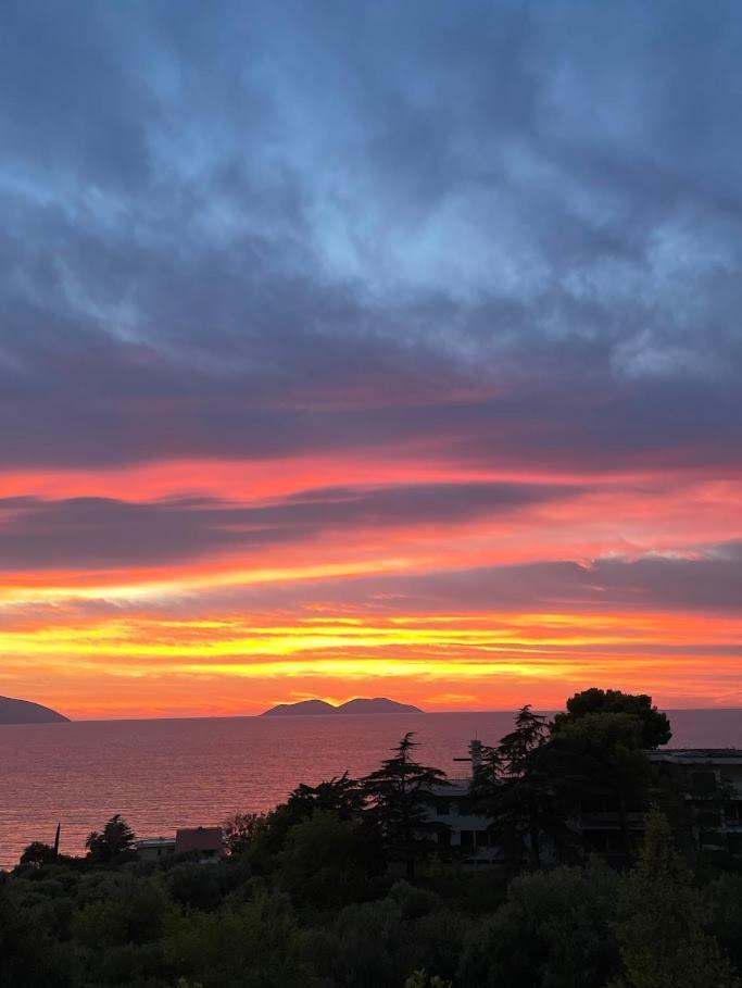 Vila Toskaj Apartamento Vlorë Exterior foto